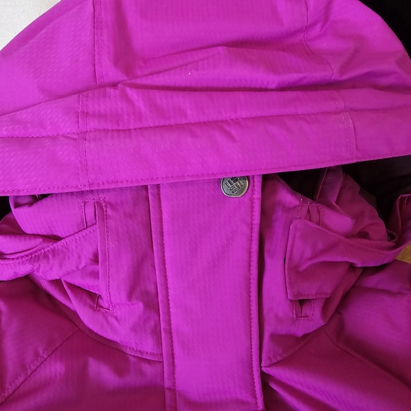 Winter Columbia Coat - Picture 7 of 8